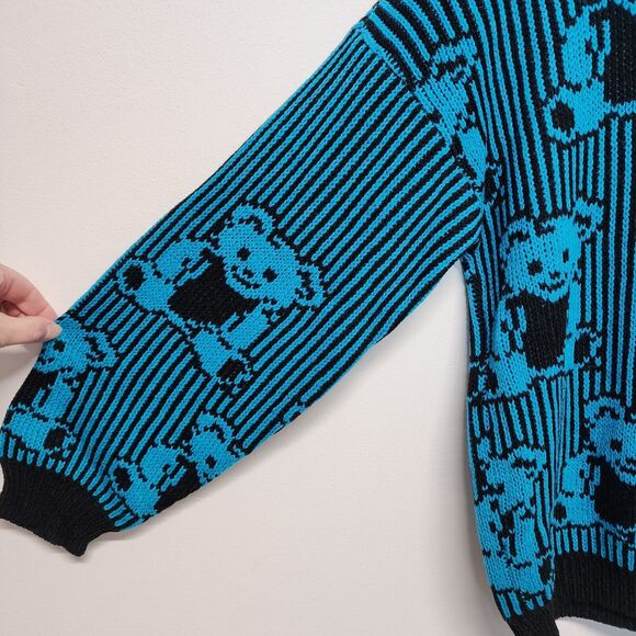 Vintage 80s Adele Knitwear Teddy Bear Sweater Size M Blue Allover Print Retro - Picture 6 of 10